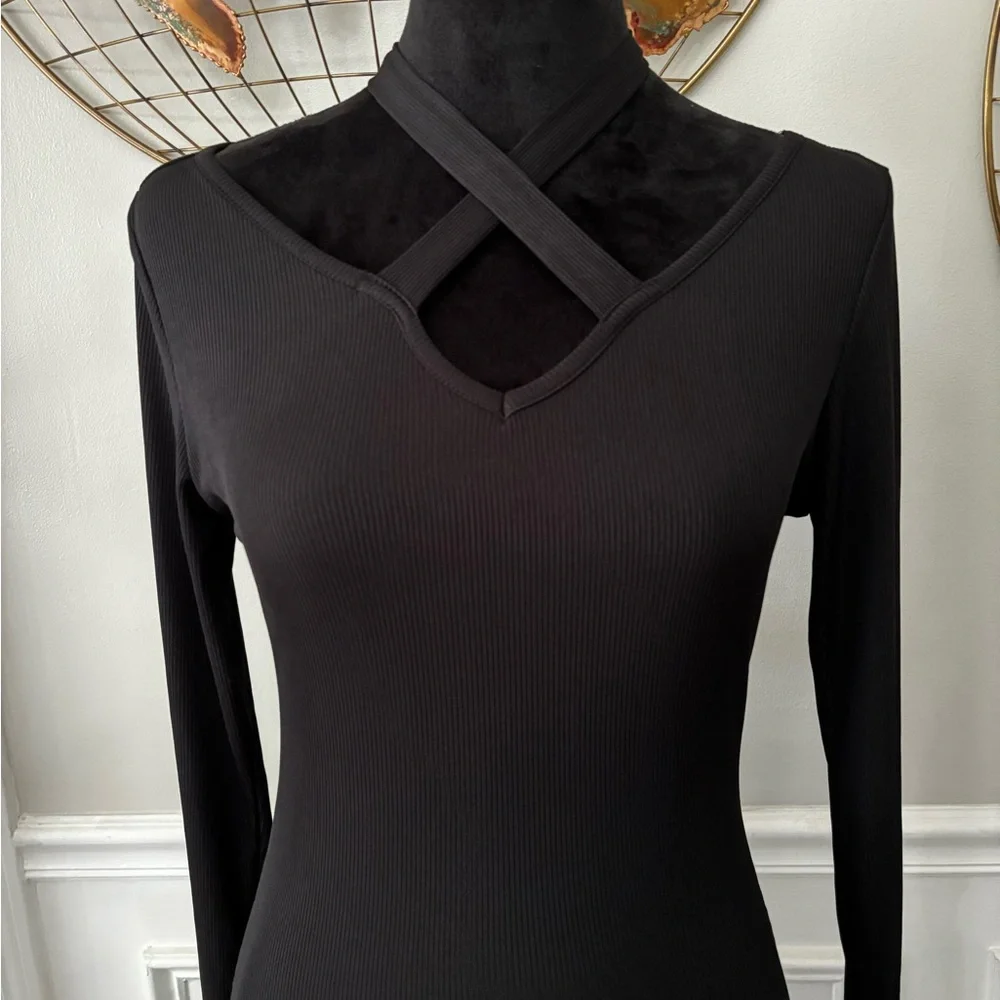 Women's Long Sleeve Crisscross Halter V-Neck Bodycon Split Midi Dress - Picture 4 of 11